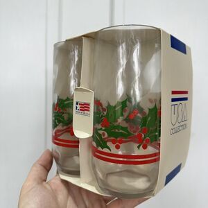 CHRISTMAS HOLLY LEAF Tumblers New Vintage 1989 USA COLLECTION (4) 17oz Glasses